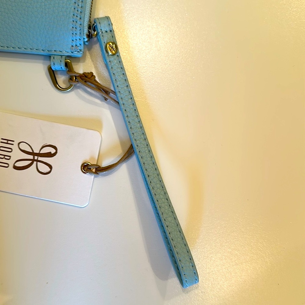 New Hobo Light Blue Leather Wristlet - Picture 3 of 8